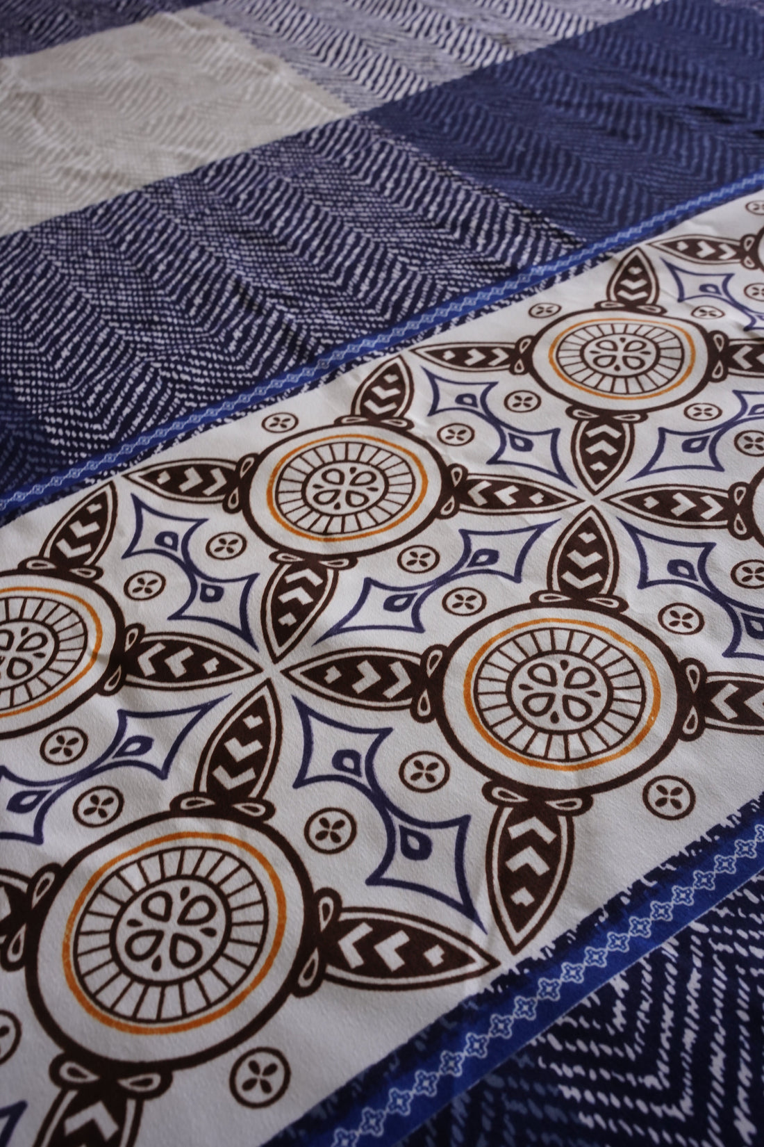 WSOKO PREMIUM COTTON. 100%.TC.400.SUPAR KING SIZE 108x108 BEDSHEET 2PILLO 3P SET MULTI COLOUR